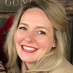Meet your Posher, Lauren